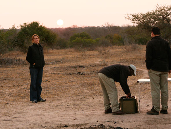 Rikke Williams - enjoying a safari pitstop